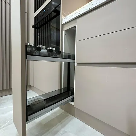 Beyond Hospitality-Modern 3 Bedroom Apt Athen Exterior foto