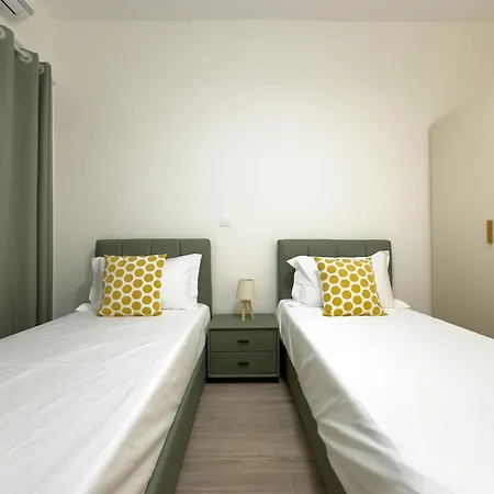 Beyond Hospitality-Modern 3 Bedroom Apt Athen Exterior foto