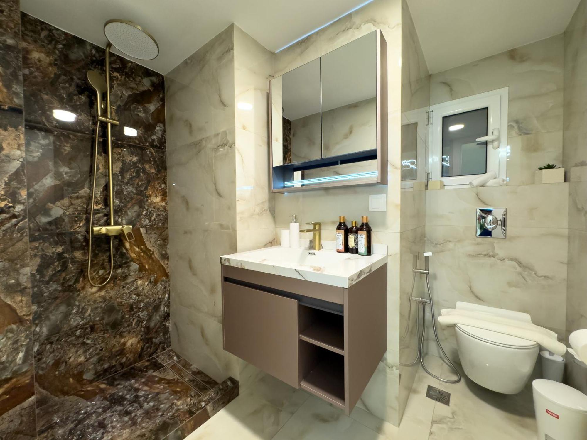 Beyond Hospitality-modern 3 Bedroom Apartment
