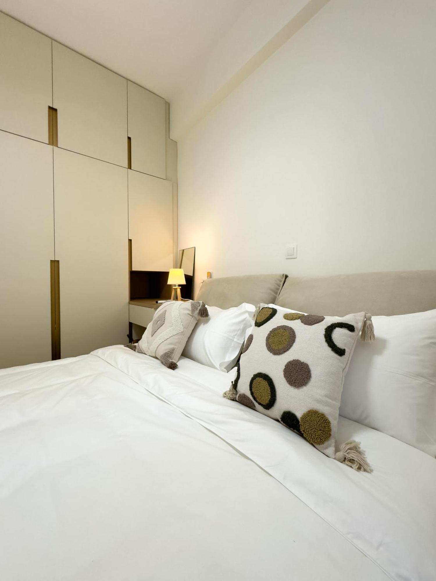 Apartment Beyond Hospitality-modern 3 Bedroom Athen